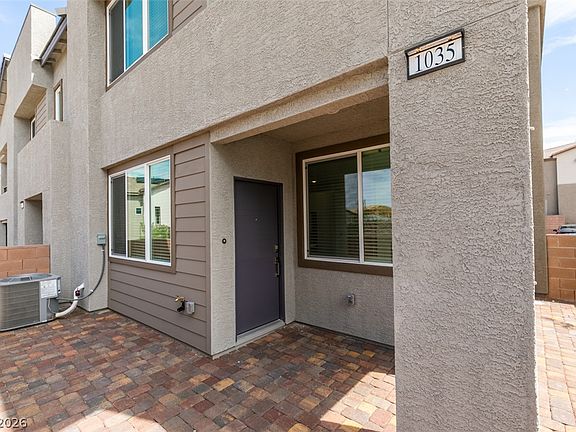 3rd image of 1035 Valeria Ridge Ln