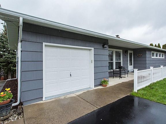2nd image of 391 Northfield Way
