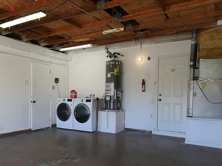 25225 York Cir — Photo 31