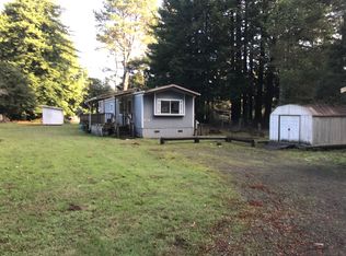 32167 O'Bayley Dr, Fort Bragg, CA 95437