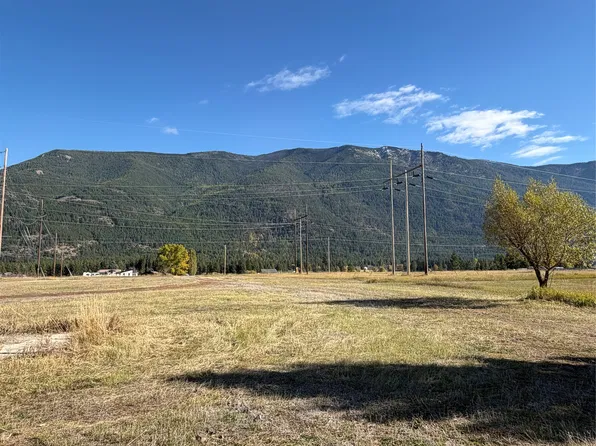 900 Berne Rd, Columbia Falls, MT 59912