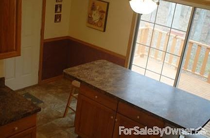 3rd image of 3126 Shadywood Ln