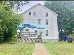 1543 Main St FLOOR 2, West Warwick, RI 02893