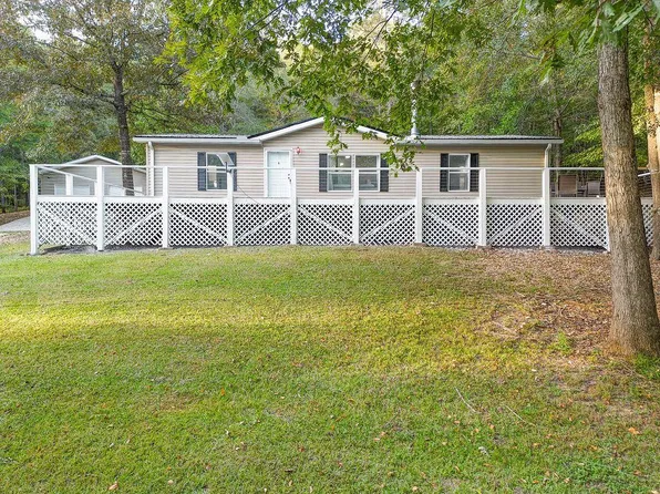 210 Doe Valley Rd, Tallapoosa, GA 30176
