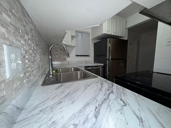 2nd image of 1836 N Crystal Lake Dr APT 20