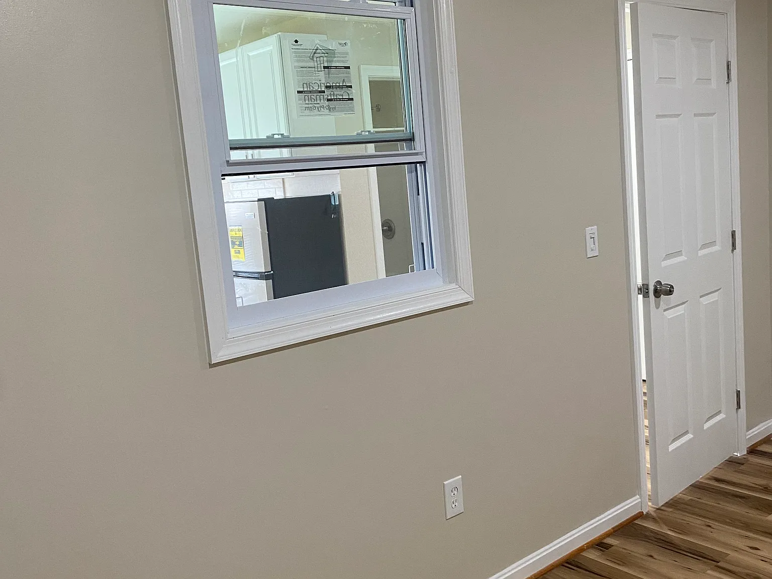1 bed, 2062 sqft, $1,500 — Photo 2