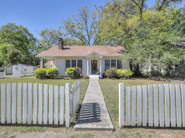 214 Pennsylvania Ave, Lebanon, TN 37087