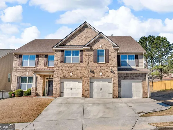 4869 Locherby Dr, Fairburn, GA 30213