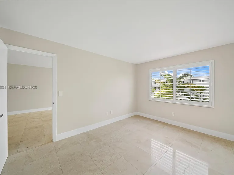 1610 Lenox Ave #316 — Photo 22