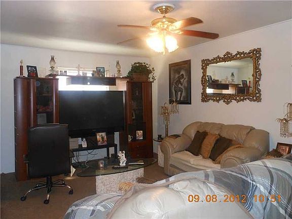 3rd image of 4119 Gen Meyer Ave