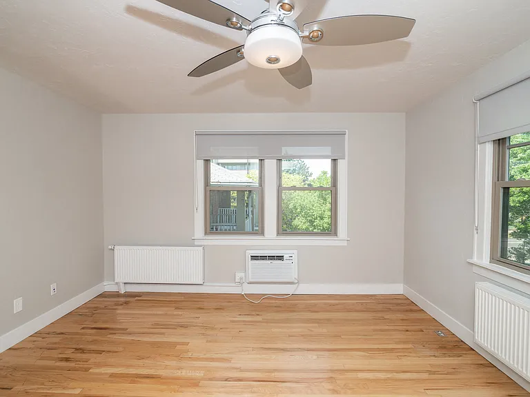 777 N Corona St — Photo 38