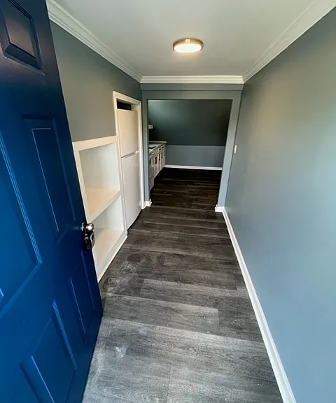 225 E Main St — Photo 4