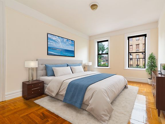 3rd image of 20 Seaman Ave APT 4E