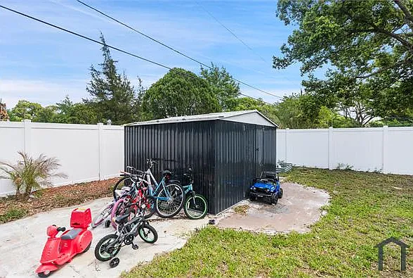 1307 Baltimore Dr — Photo 33
