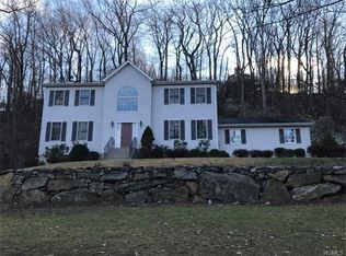 4 Shindagen Hill Rd, Carmel, NY 10512