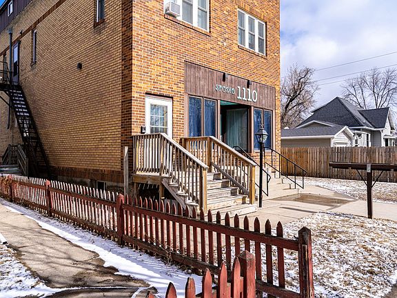 3rd image of 1110 2nd Ave N #3