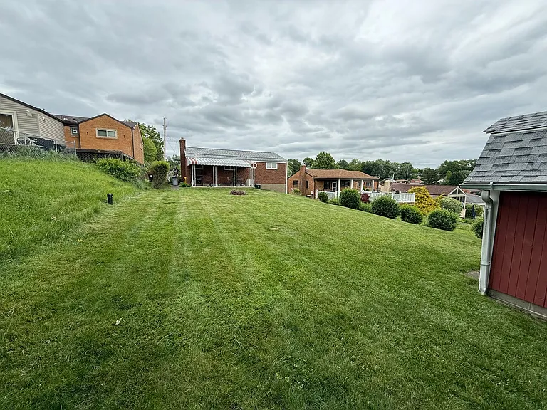623 Jenne Dr — Photo 25