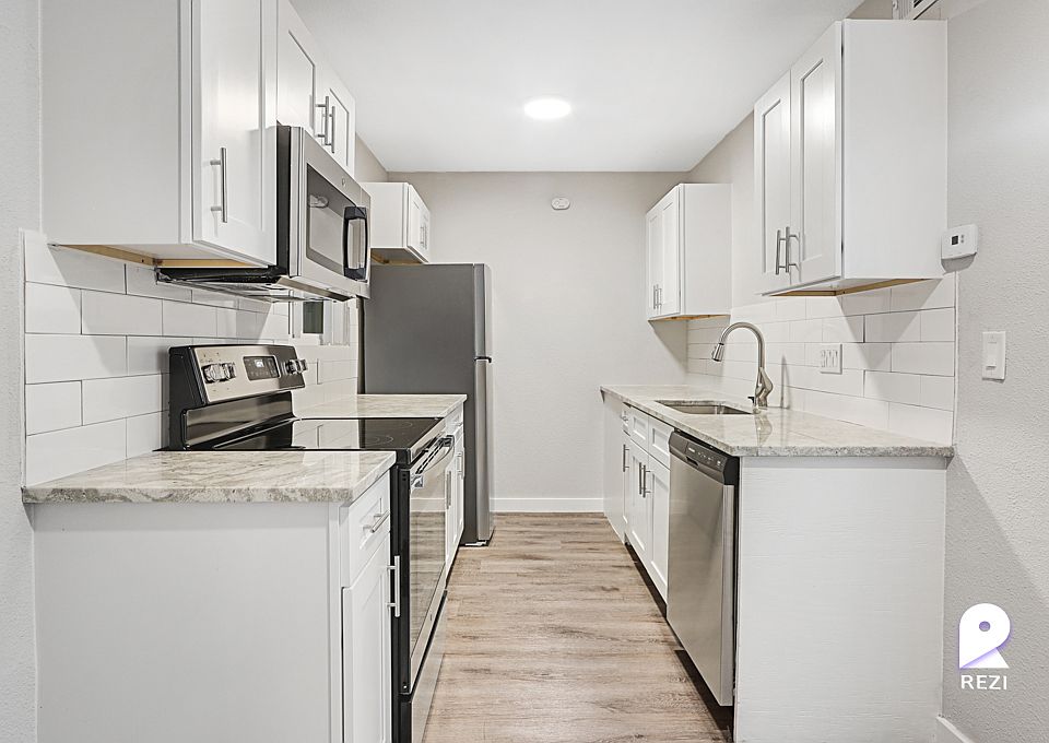 1st image of 6707 Berkman Dr