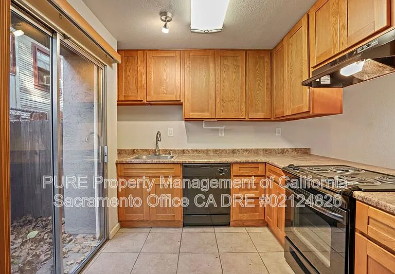 317 U St #2 — Photo 6
