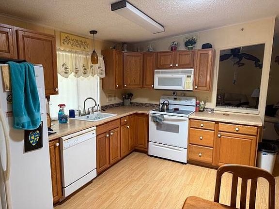 5th image of 14612 Cortland Dr