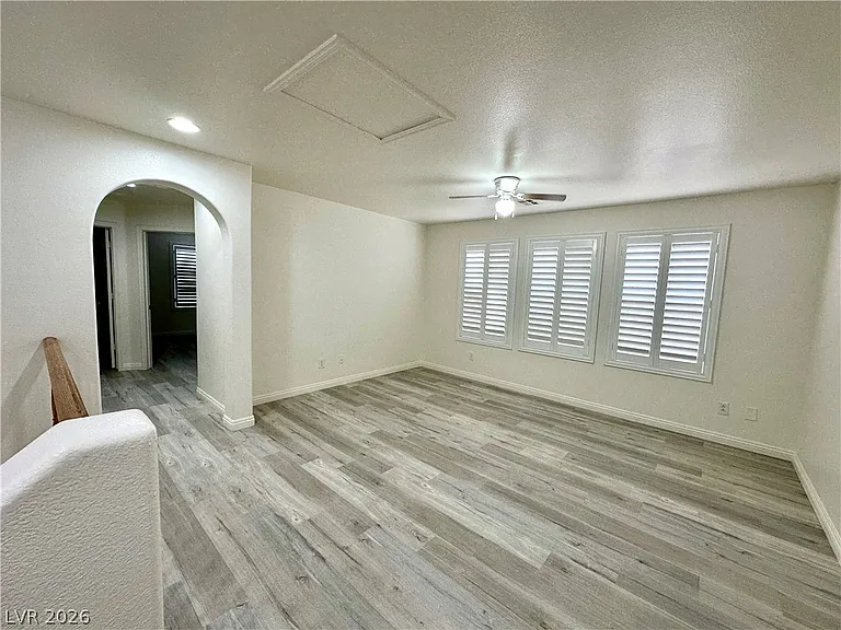 8020 Allensford Ave — Photo 10
