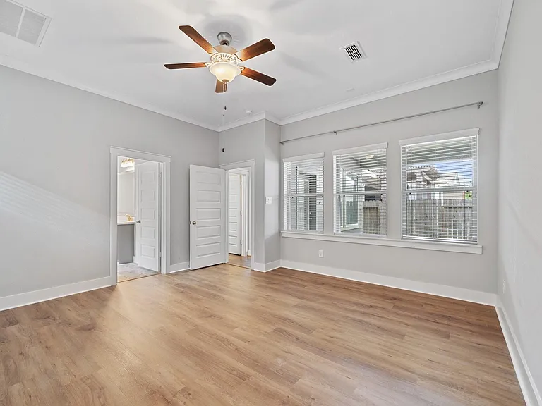18419 Blue Hollow Heights Dr — Photo 10