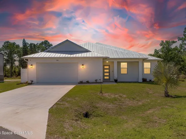 290 Dobbins Rd NW, Palm Bay, FL 32907