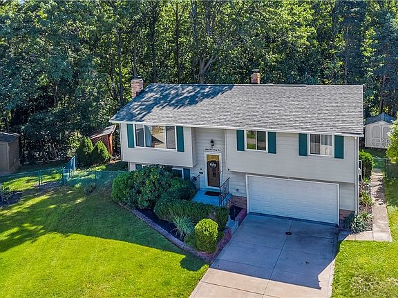 5th image of 6435 Goebel Dr