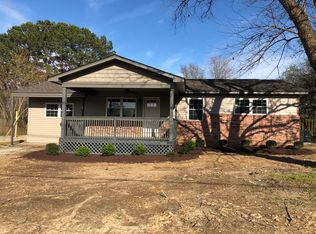 2814 Christmasville Rd, Jackson, TN 38305