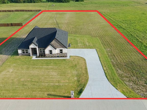 3rd image of 3297 Escobar Cir