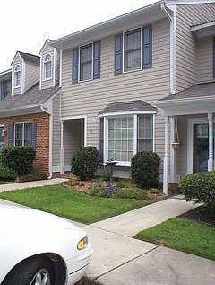 2nd image of 95 Forest Oaks Dr
