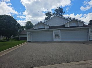 9239 Yorkshire Ln N, Brooklyn Park, MN 55443