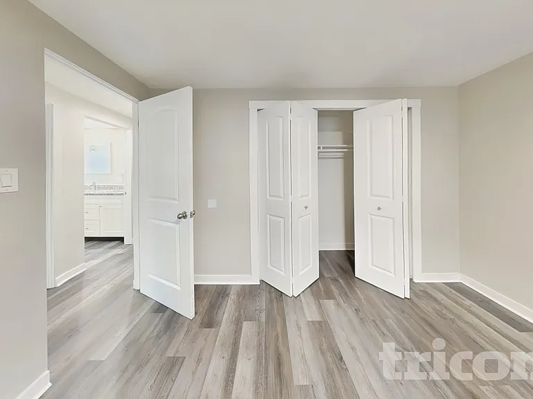 7330 Cass Cir — Photo 8