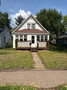 3934 Hubbard Ave N, Robbinsdale, MN, 55422