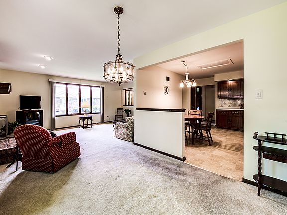 5th image of 7302 W 154th Pl #60