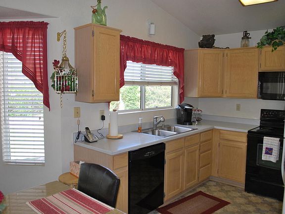 3rd image of 10510 W Mohawk Ln