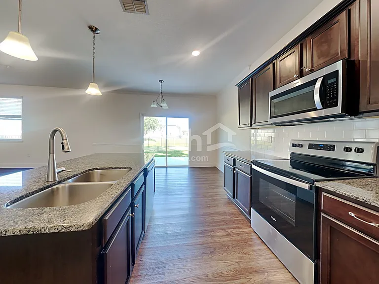 3044 Eagle Bluff Way — Photo 4