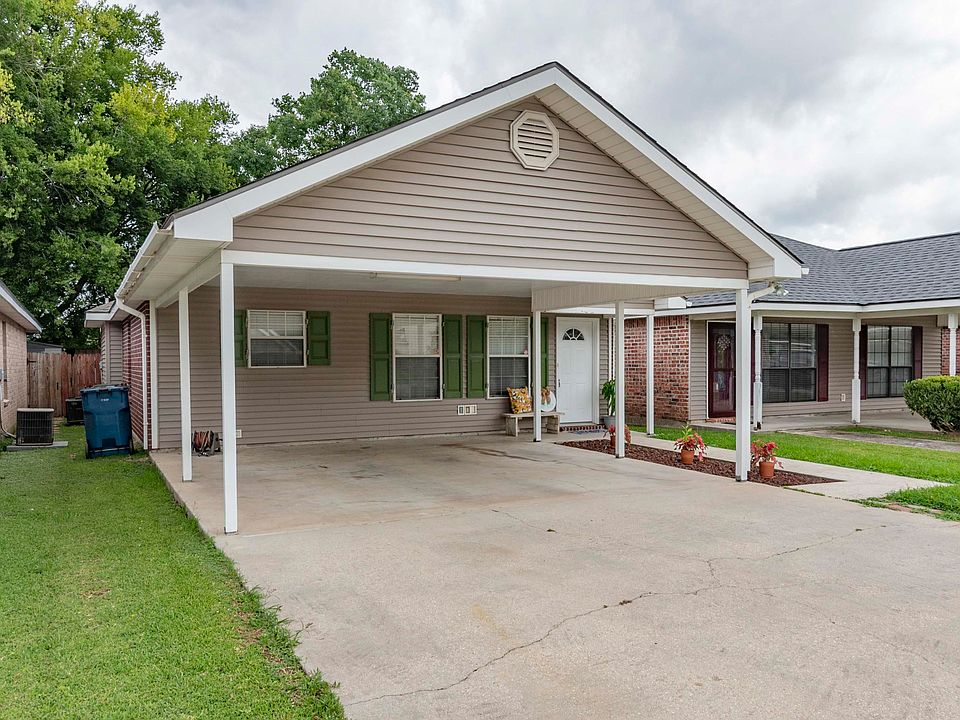 1st image of 315 Titan Dr APT B