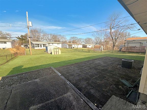 2nd image of 2325 Pheasant Dr