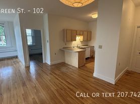 104 Green St, Somersworth, NH