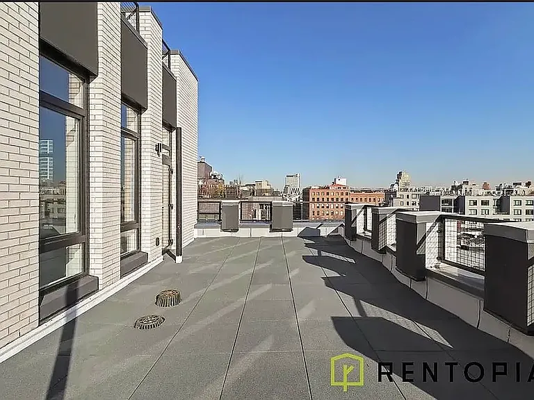 74 N 1st St #3G — Photo 6