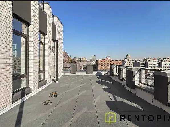 74 North First Street image 9 of 12