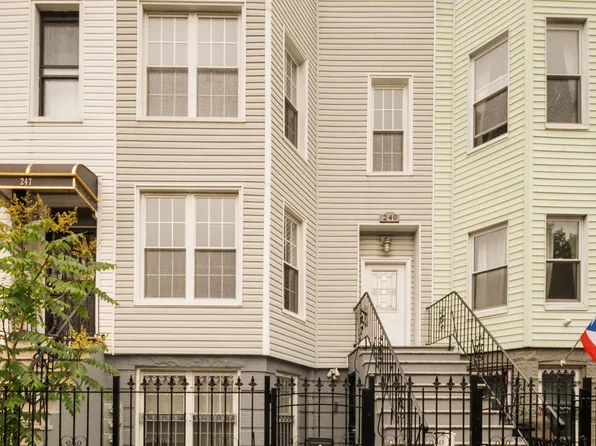 249 Eldert Street image 11 of 11