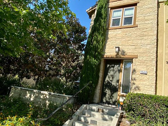 2nd image of 1542 McCandless Dr