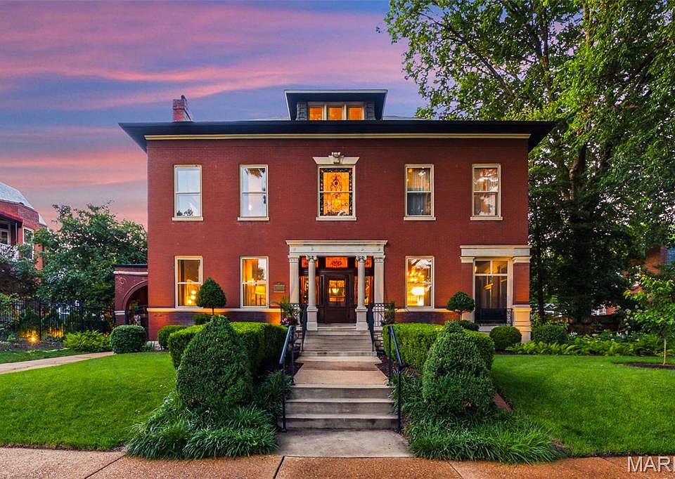 1st image of 3117 Russell Blvd