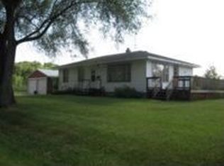 10747 Lake Rd, Lakeview, MI 48850