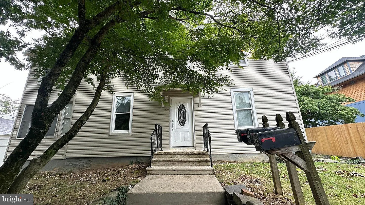 2 bed, 2722 sqft, $3,350 — Photo 1