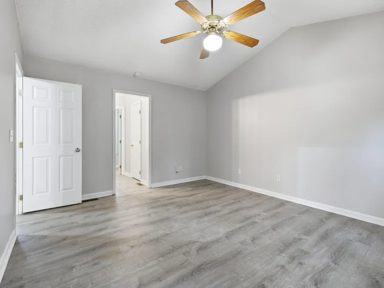 4109 Iron Horse Rd — Photo 19