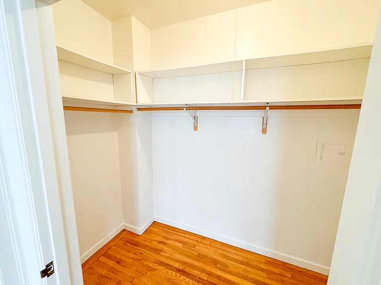 2495 Sutter St #2 — Photo 15