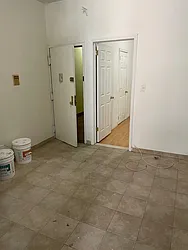 Rented by K & O Realty Associates Inc.